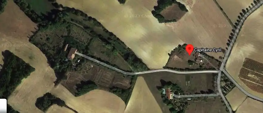 Capitaine Cyril à 32100 Blaziert