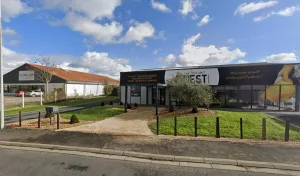 Alureno à Neuville-de-Poitou