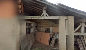 B J Couverture à Coutouvre