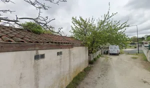 Ad Etancheite M. EYILI à Floirac